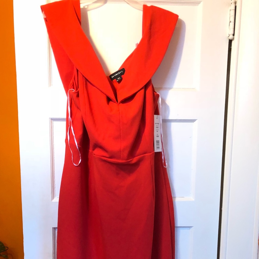 SCARLETT RED DRESS